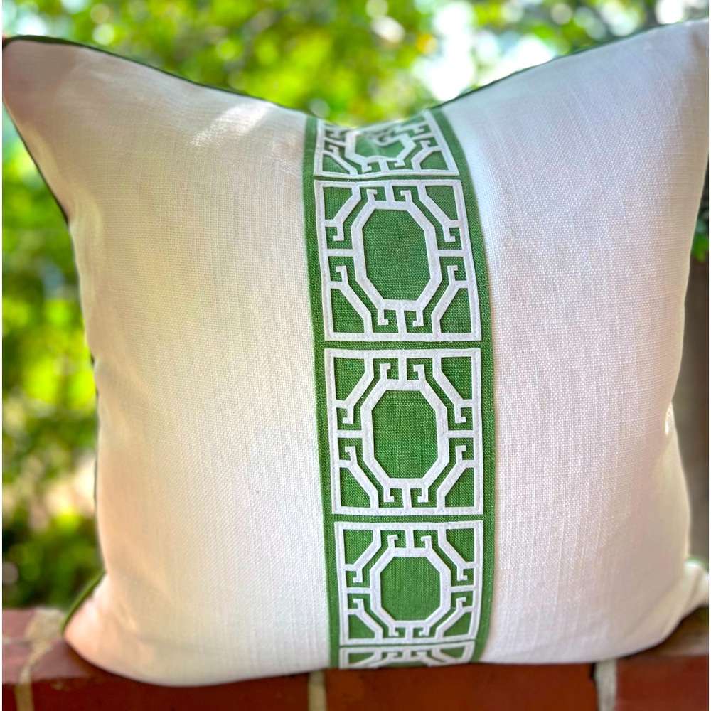 1 DECORATIVE PILLOW COVER WITH TRIM TAPE